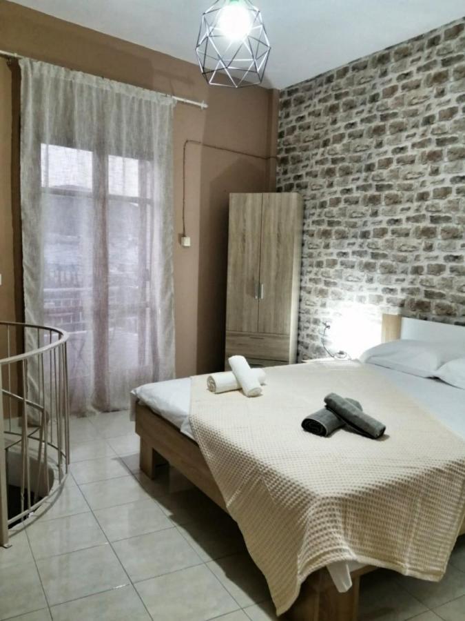 Waterway View Apartment Galatás Ngoại thất bức ảnh
